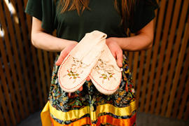 Beaded Hide Moccasins - O3A6368